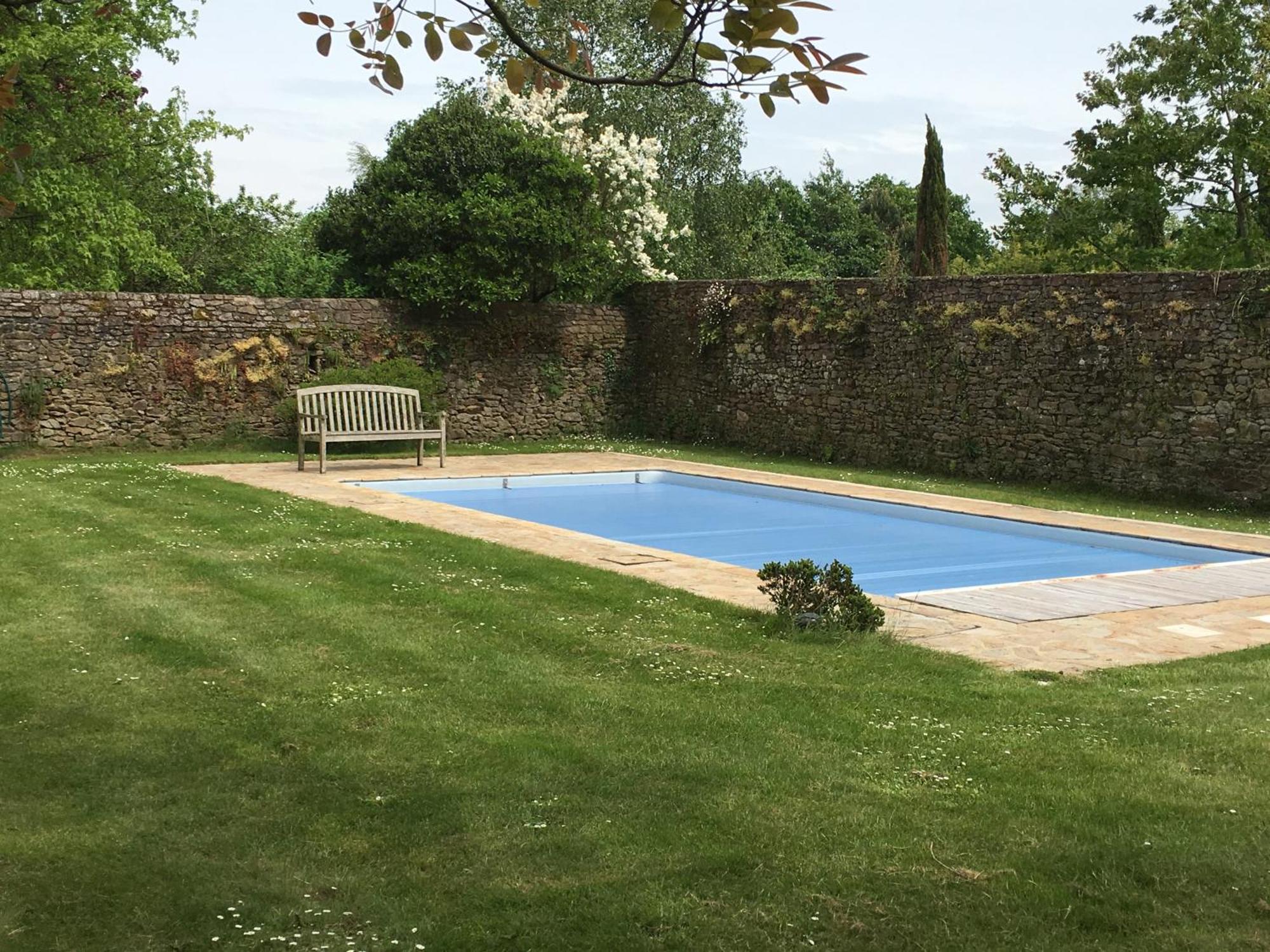 Manoir Des Bords De Rance Bed and Breakfast Plouër-sur-Rance Buitenkant foto